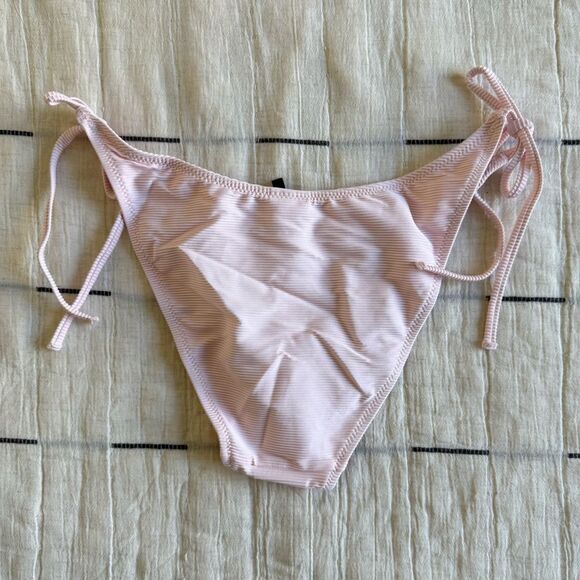 NWT J. Crew Ribbed Curved-waist Cheeky String Bikini Bottom Pale Blossom Pink M - Picture 3 of 10